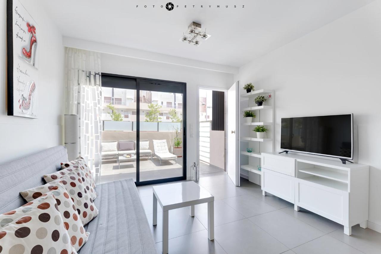 Apartamento En La Planta Baja "Playa Elisa" Pilar de la Horadada Exterior photo