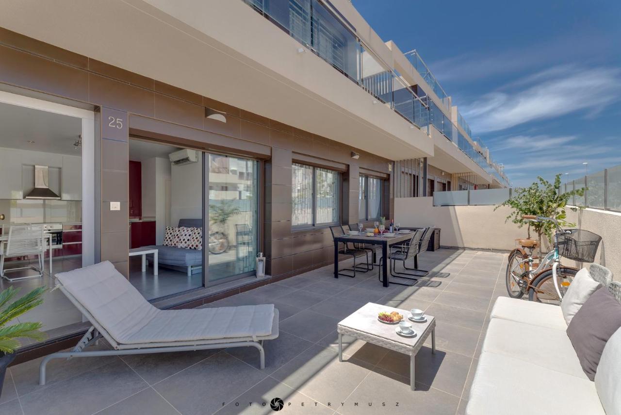 Apartamento En La Planta Baja "Playa Elisa" Pilar de la Horadada Exterior photo